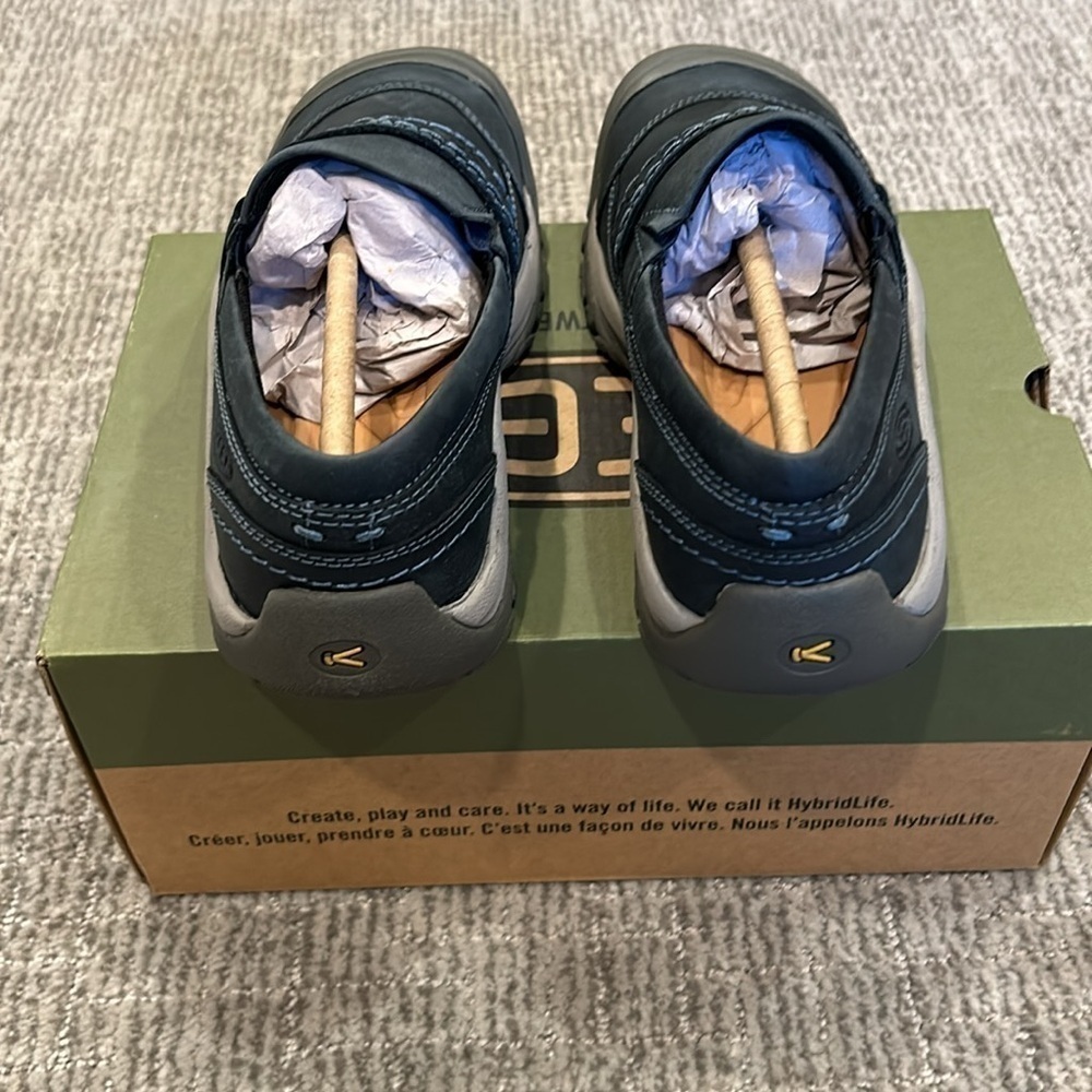 Kaci III Winter Slip-On Shoe Dress Blue/Steel Grey - Picture 4 of 11